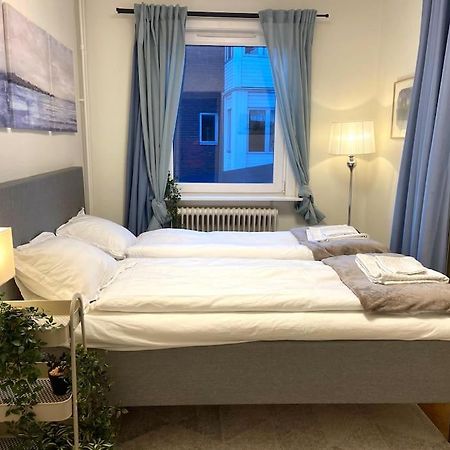 Central Apartment With Free Parking Huskvarna Exterior foto